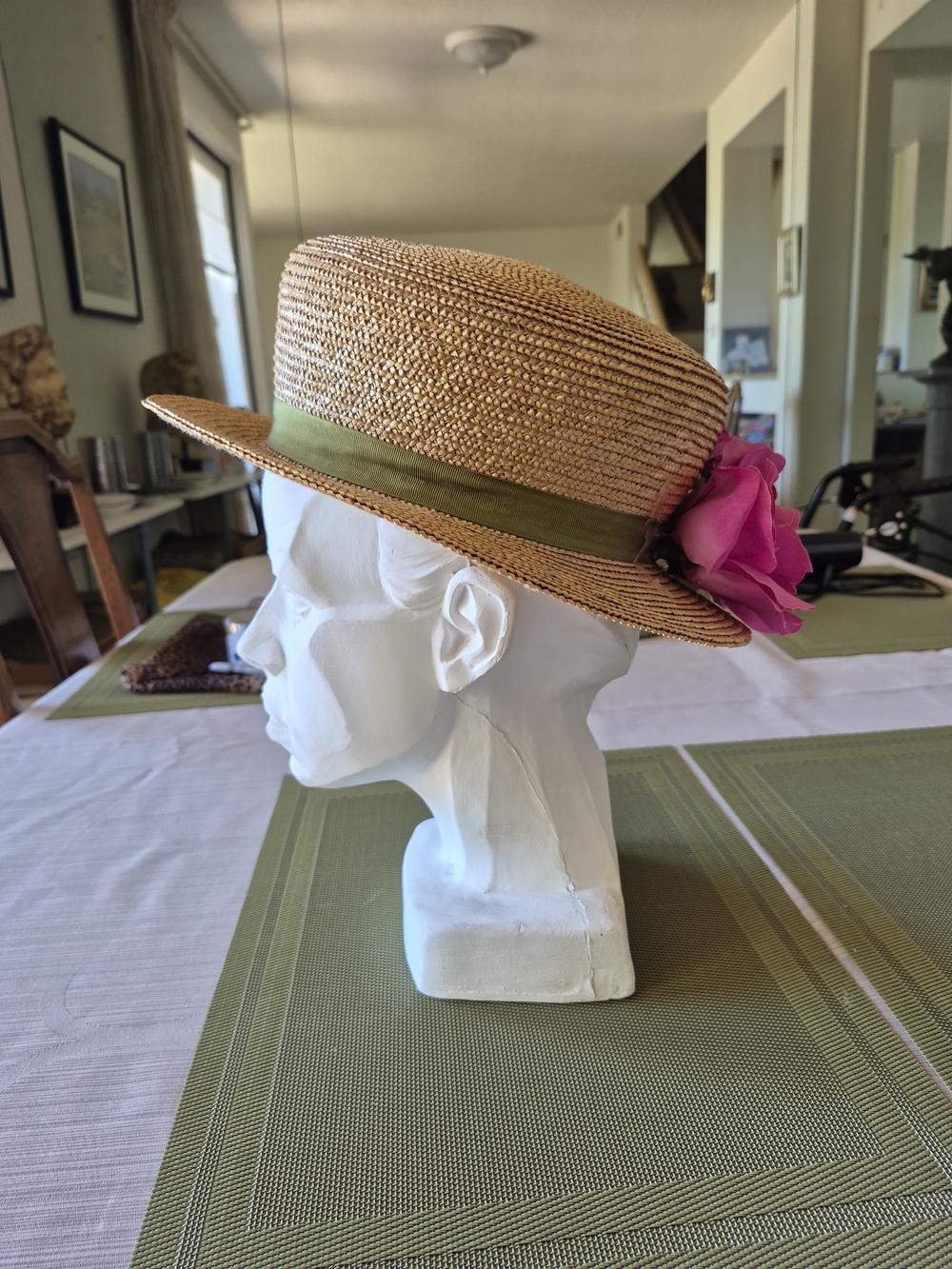 Elegant Straw Sun Hat with Olive Band and Pink Flower